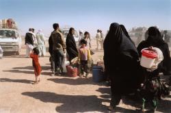  Afghan refugees' return. Eslam Qaleh, frontier station. Refugees 'arrival. September 2002.