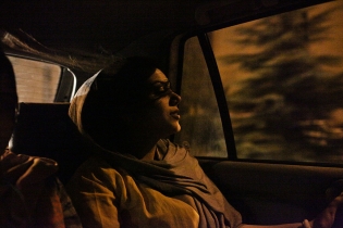  Iran, Esfahan, August 2014
Nadia back of the car by night

Iran, Ispahan, Aout 2014
Nadia 